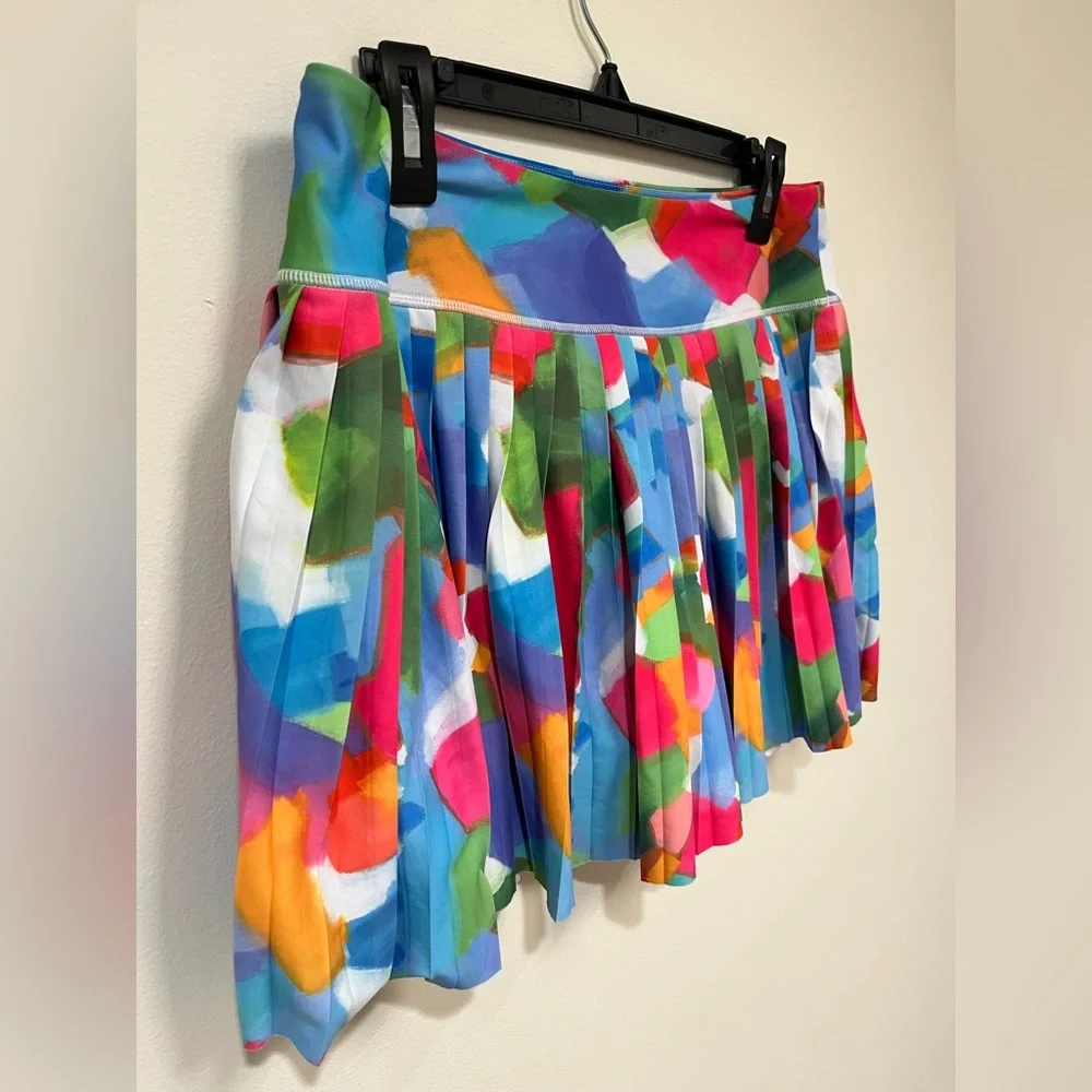 70° x Meghan Rosenthal Colorful Abstract Art Pleated Tennis Skort size Large
